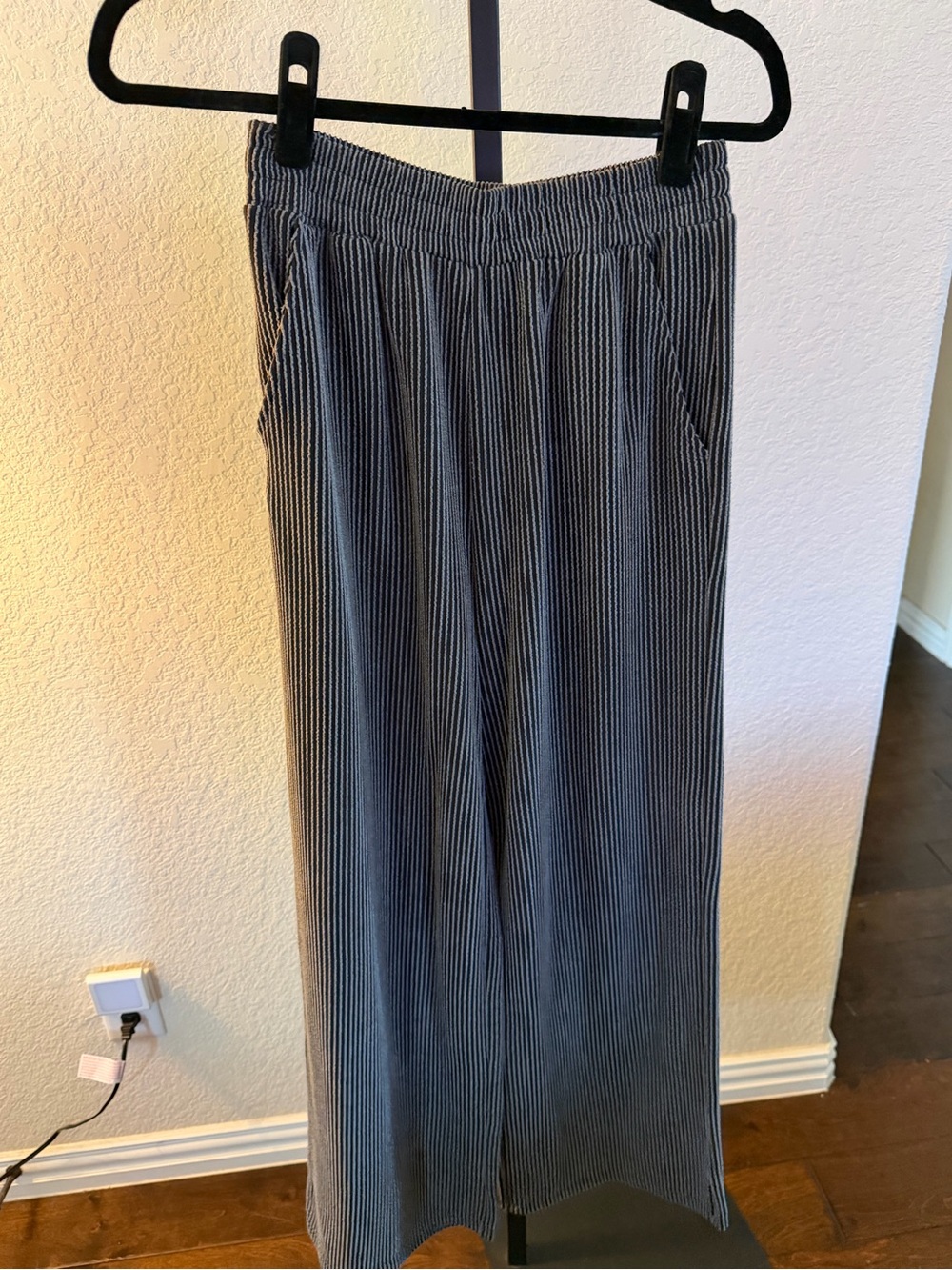 Amazon Women's Navy and White Pinstripe Wide-Leg Trousers